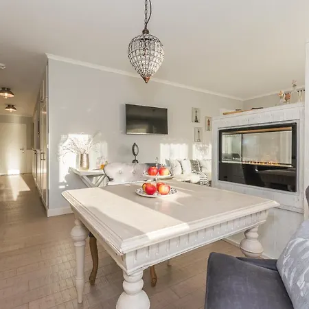Ferienwohnung Perlmutt Apartment *